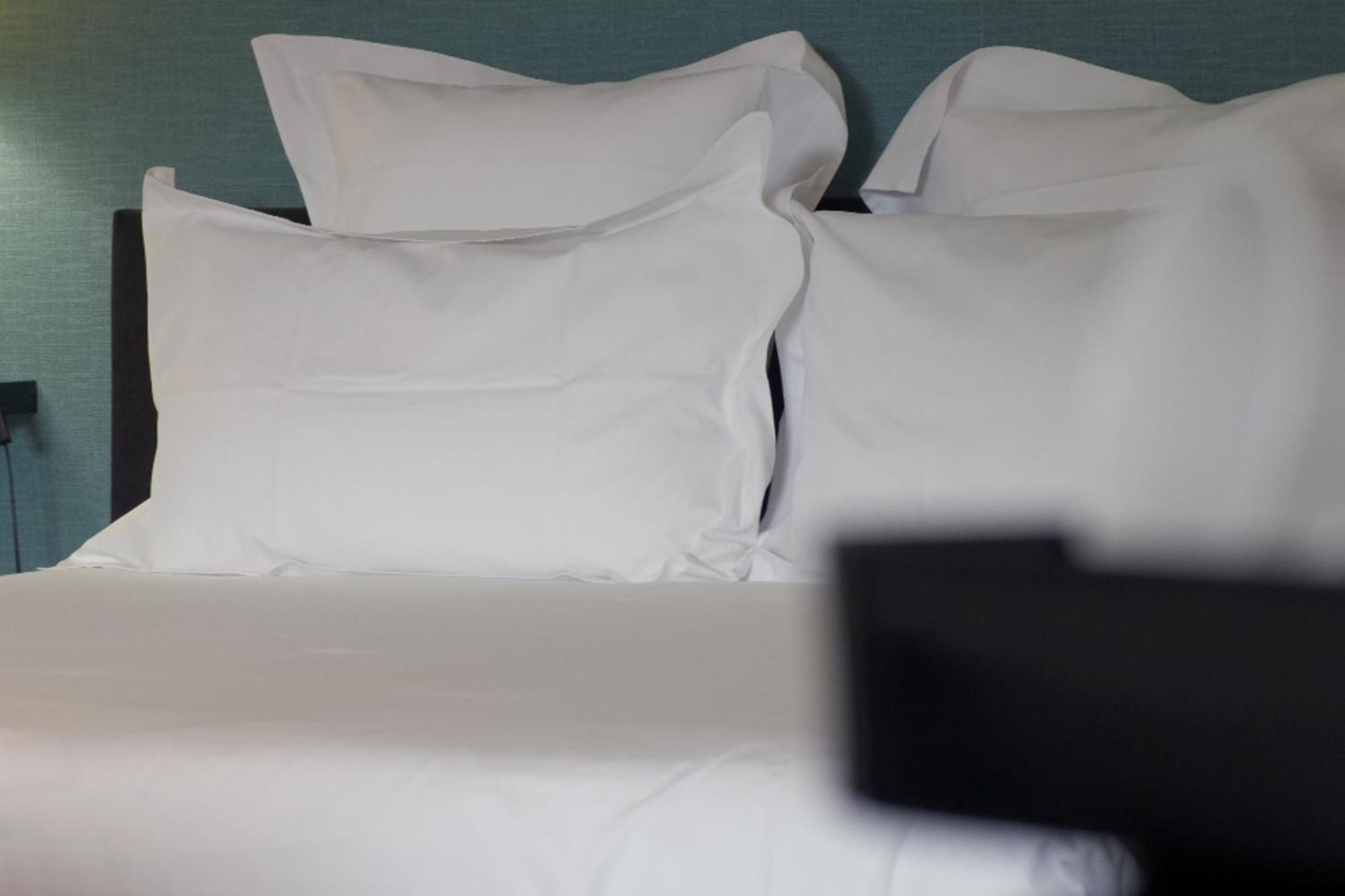 Les Chambres Lauryvan Saint-Junien Esterno foto