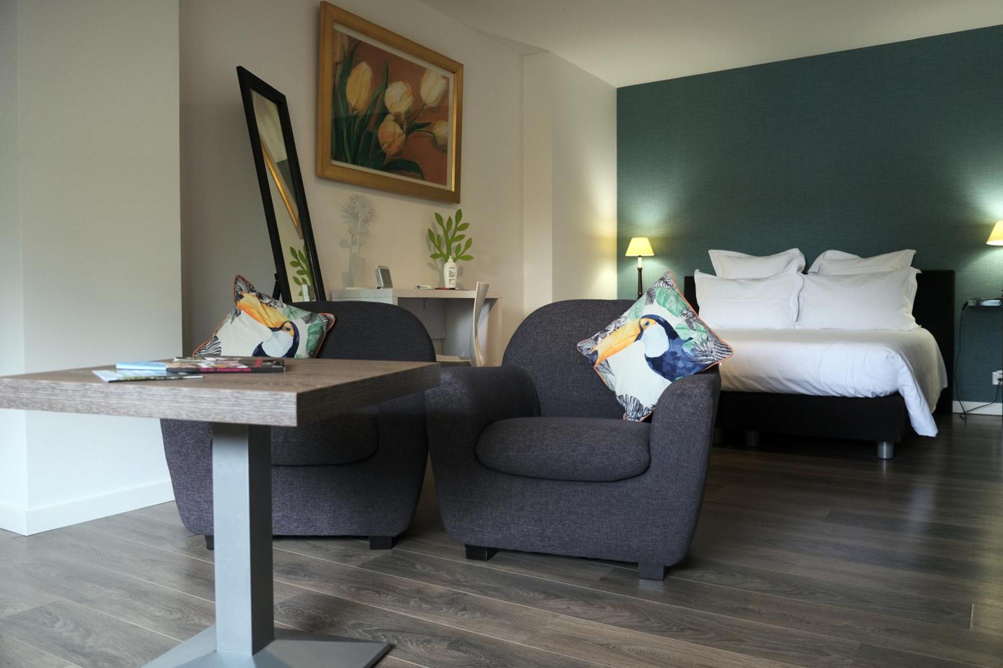 Les Chambres Lauryvan Saint-Junien Esterno foto